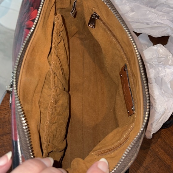 Patricia Nash  Crossbody bag  smooth leather floral pattern  red orange on black - Picture 11 of 13